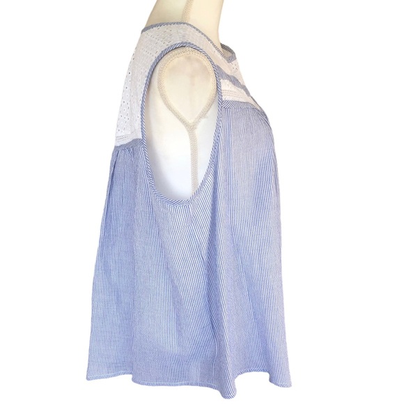 Democracy Blue & White Striped Tank Top With Eyelet Detail. Size 2X - Picture 5 of 8